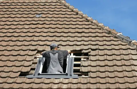 Pose de velux - Soulgé-sur-Ouette